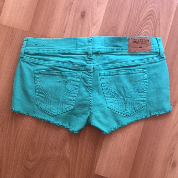Hollister shorts - Picture 2 of 2